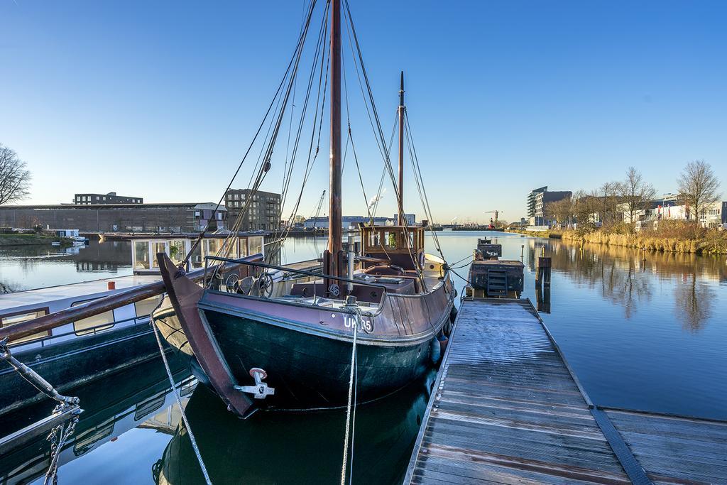 Asile Flottant Hotel Amsterdam Eksteriør billede